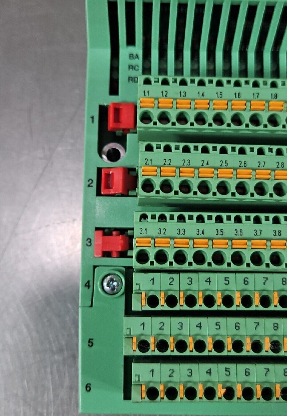 Phoenix Interbus-S Digital Input IBS RT 24 DI 32-T (Ord:2752741)        Loc 3D-5