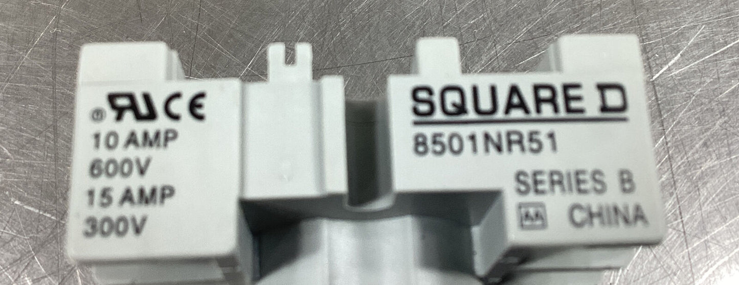 SQUARE D  8501NR51  Ser B Relay Socket    4D