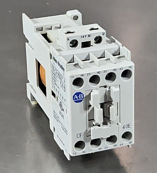 Allen-Bradley 700-CF400Z* Ser A Industrial Control System.               4D-17.