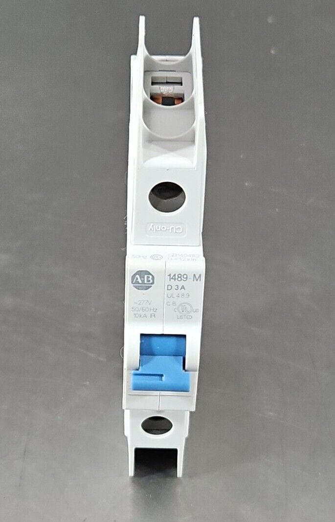Allen Bradley 1489-M1D30 Ser D. Circuit Breaker.                          4E-21