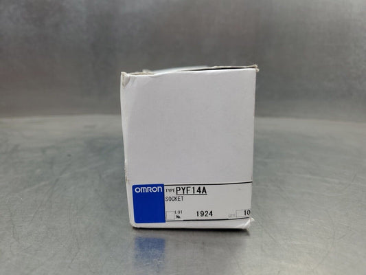 Omron PYF14A Relay Socket Base - Lot of 10.                                4D-25