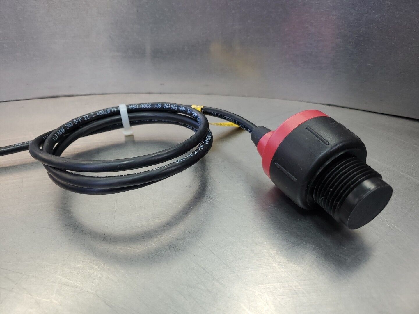 FLOWLINE DS14-0 ECHOPOD 12-24VDC/VAC Ultrasonic Level Sensor.              5E-17