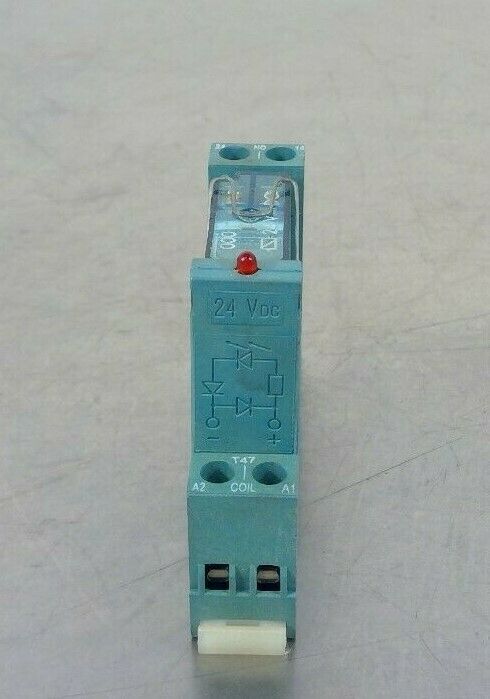 Finder - Type: 95.75 - DIN-Rail Screw Terminal Socket T47 w/ Type: 40.52      4D