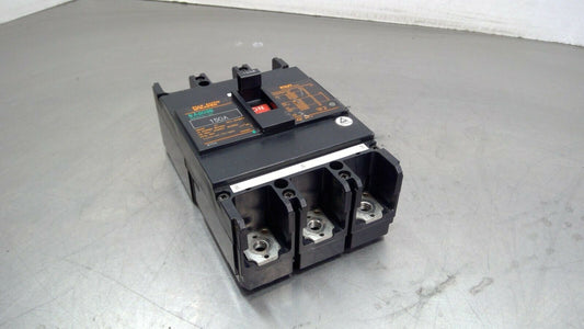 Fuji Electric EA203B Auto Circuit Breaker      4D