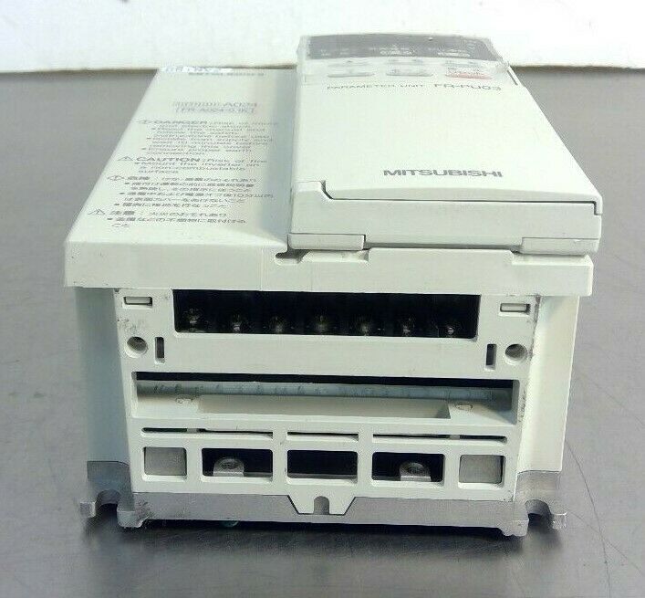 Mitsubishi Electric FR-A024-0.1KP Inverter Drive - FR-PU03 Parameter Unit     1D