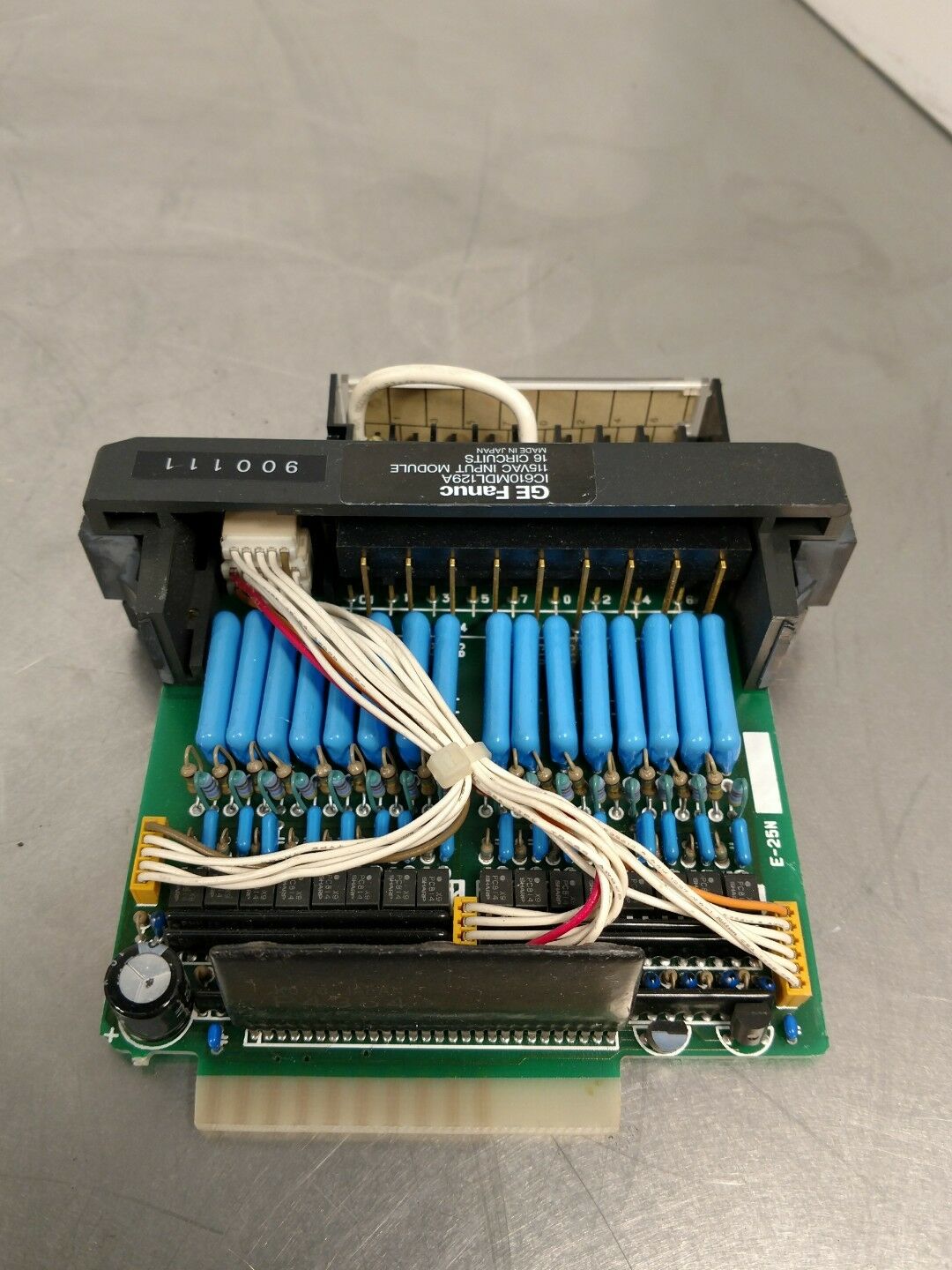 GE FANUC IC610MDL129A 115VAC Input Module 8-Circuits w/ Terminal Block CP     3F