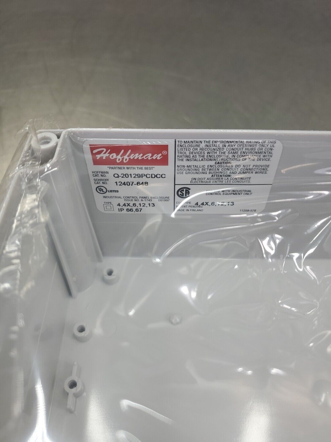 HOFFMAN Q-20129PCDCC Non-Metallic QLINE D ENCLOSURE.                       4E-33