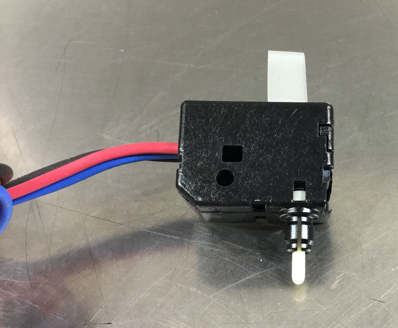 Allen-Bradley  140U-H-EA1 /B  Circuit Breaker Auxiliary Contact    4C