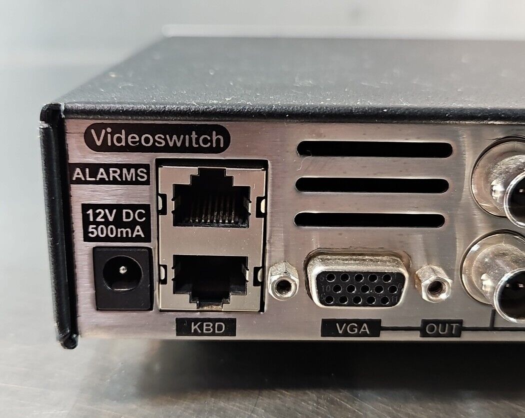 VIDEOSWITCH VI-P14 QUAD VIDEO PROCESSOR & SCREEN SPLITTER VIQ.          Loc3B-12