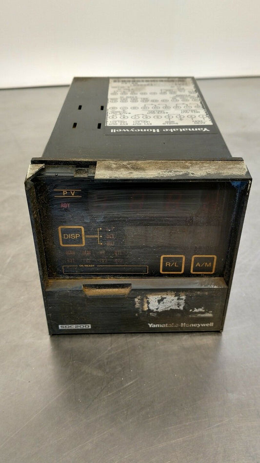 YAMATAKE SDC200 X9120 TEMPERATURE CONTROLLER Module BIN#2