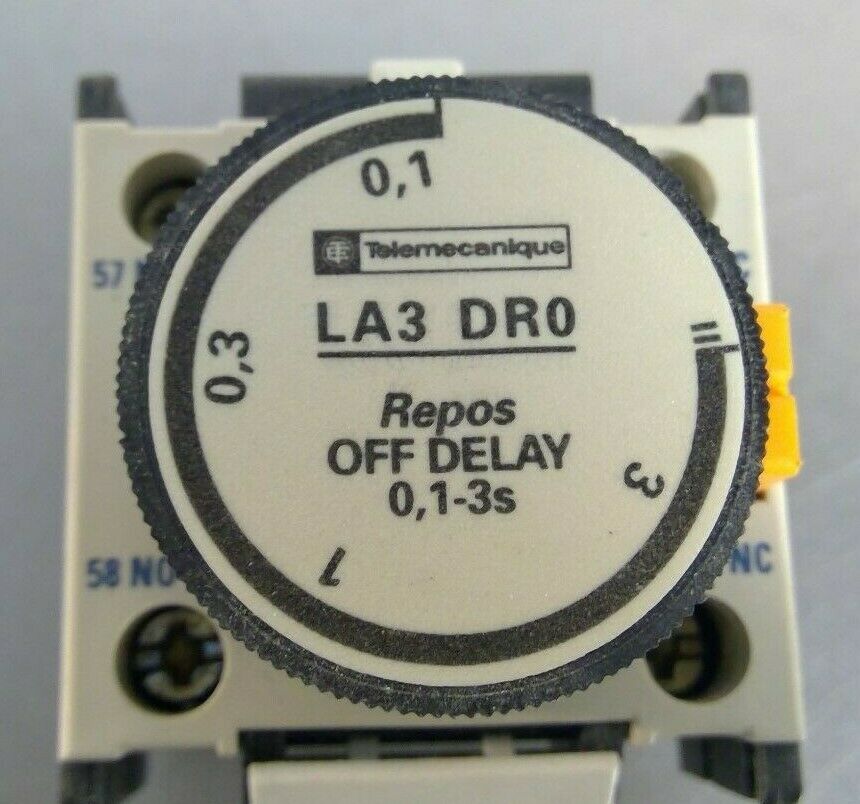 Telemecanique - LA3 DR0 Time Delay Block LA3DR0                             4E-7