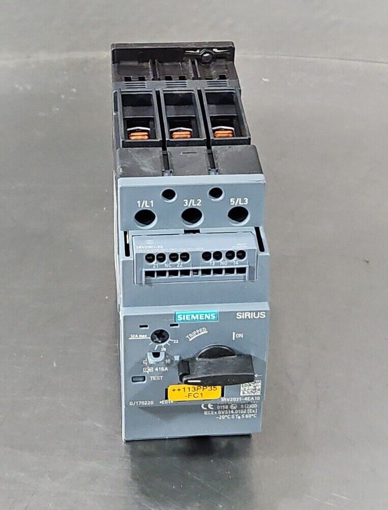SIEMENS SIRIUS 3RV2031-4EA10 MOTOR CONTROLLER CIRCUIT BREAKER.             4E-18