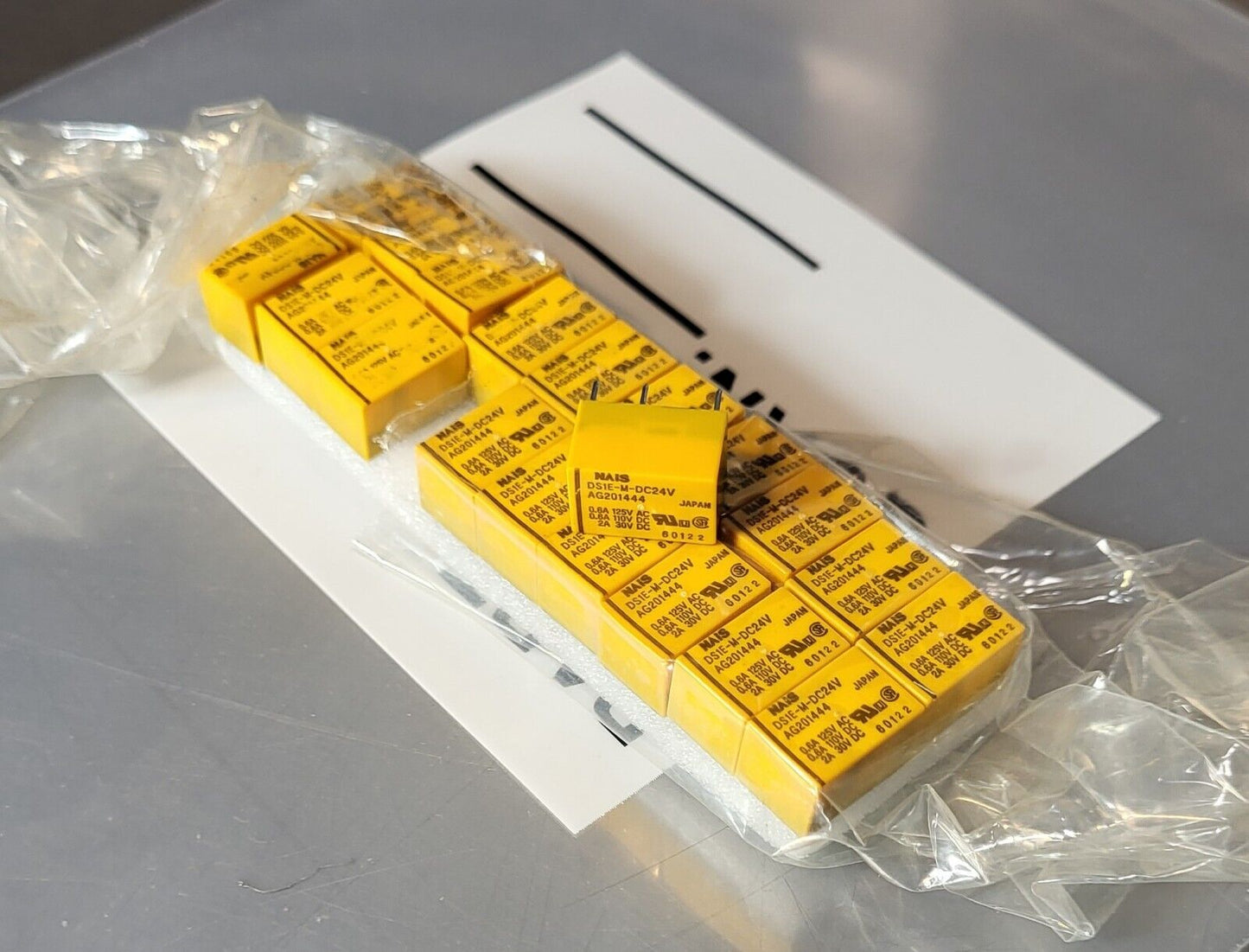MATSUSHITA ELECTRIC AROMAT DS1E-M-DC24V. Lot of 20.                 Loc4D25