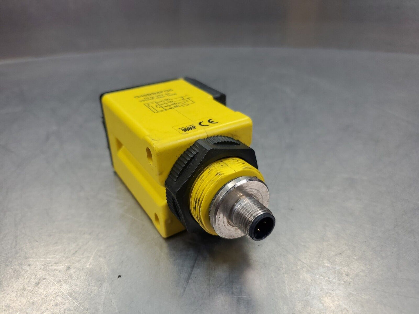 Banner Engineering Q45BB6FQ5 Photoelectric Sensor                          3E-26