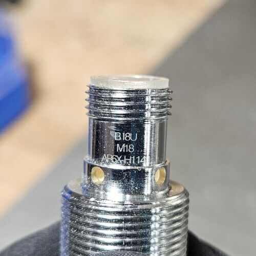 TURCK B18U M18 AP6X-H114 Inductive Proximity Sensor.                    Loc5D-22