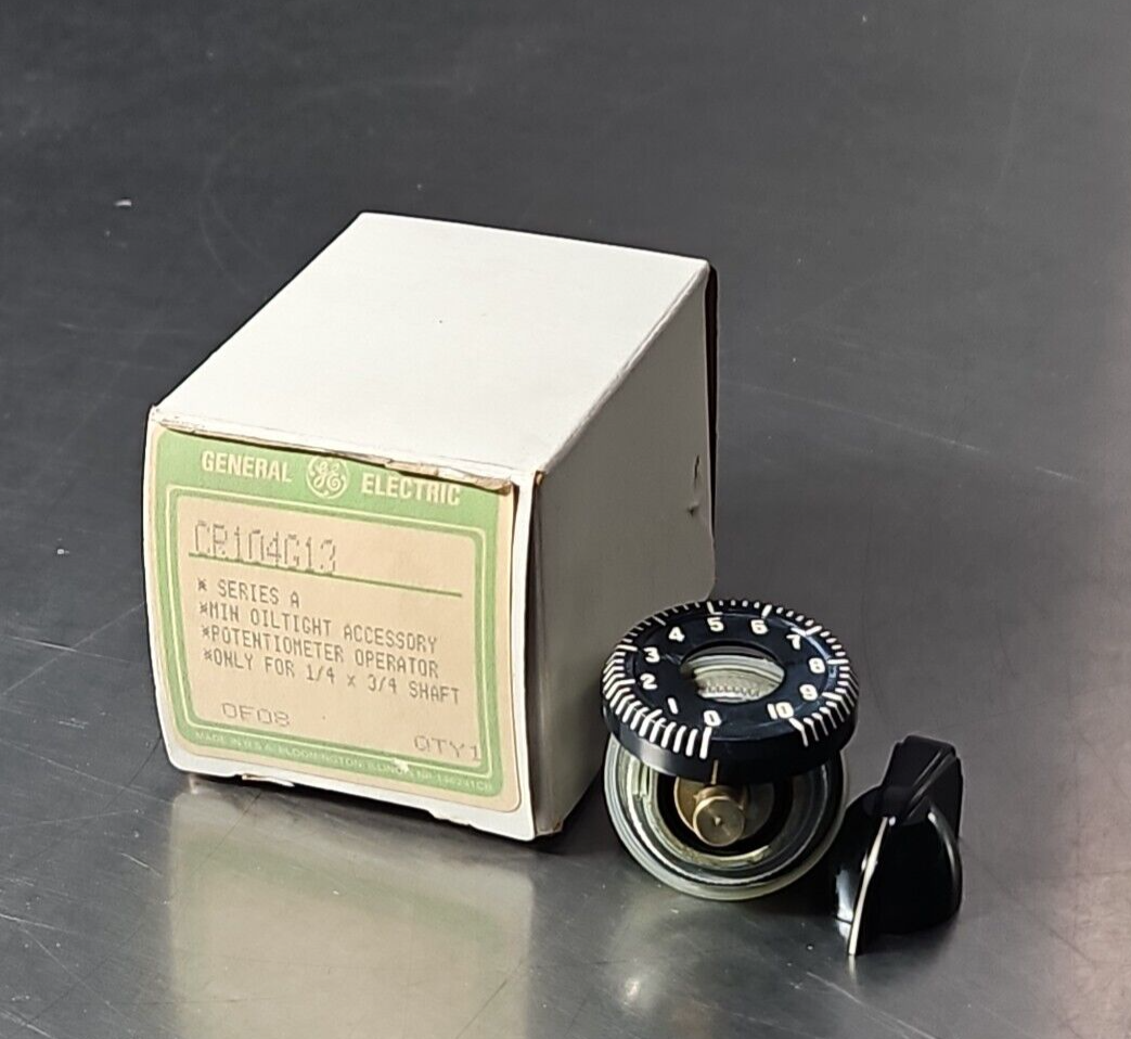GE CR104G13 Selector Switch      Loc4E20