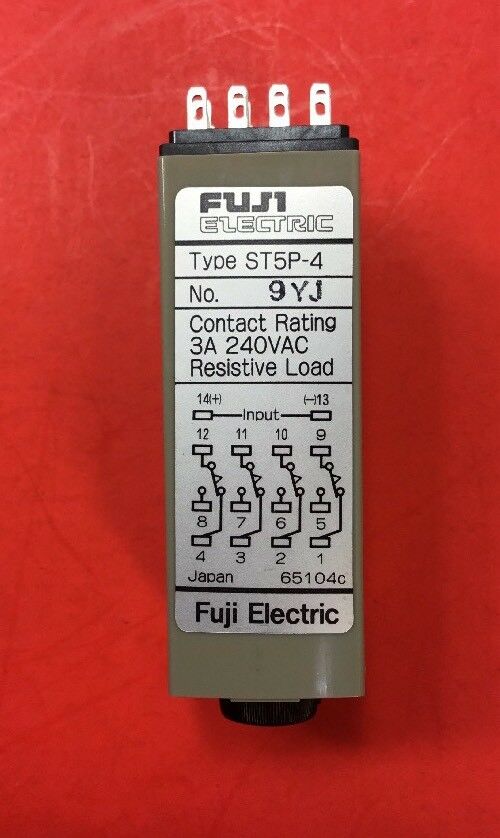 NIB FUJI ELECTRIC ST5P-4 SUPER TIMER AC100V 5 SEC Contact Rating 3A 240VAC.  4A