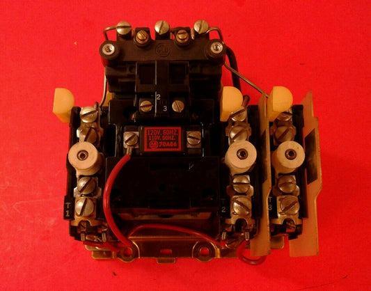 Allen Bradley size 1 starter 709-A0D103 120V coil various size heaters        4F