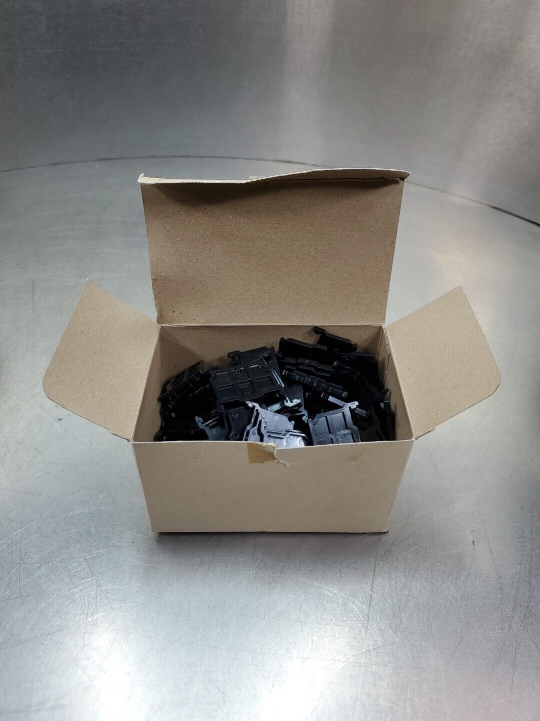 TOGI PTU-20L2 Terminal Block Endcaps - Lot of 24.                          4C-20