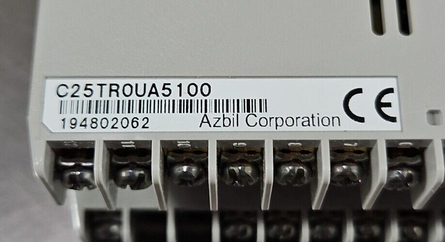Yamatake C25TR0UA1500 Single Loop Controller (SDC25).                      3E-38