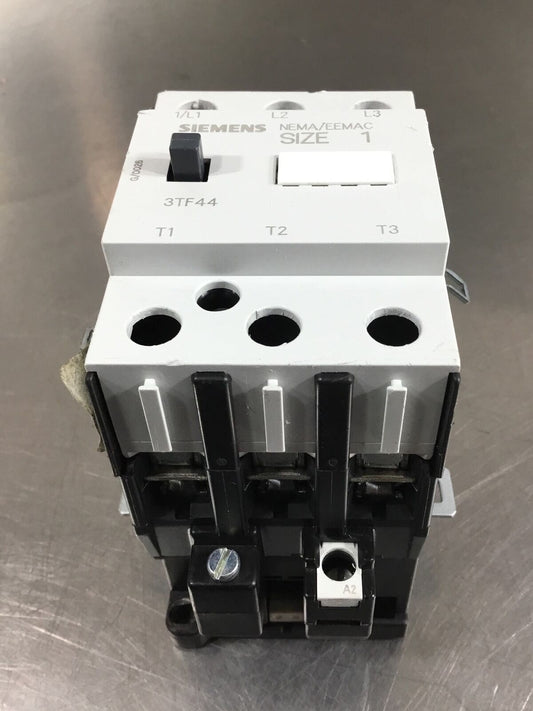 SIEMENS  3TF4422-0A..1  NEMA / EEMAC SIZE 1 CONTACTOR 27A 600V      4D-19