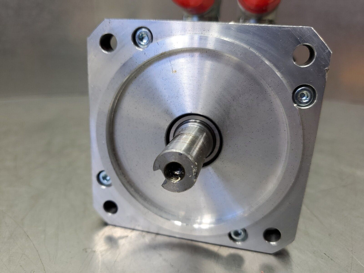 PARKER ACM2n0090-4/1-6 4000RPM SERVOMOTOR.                                  1-E6