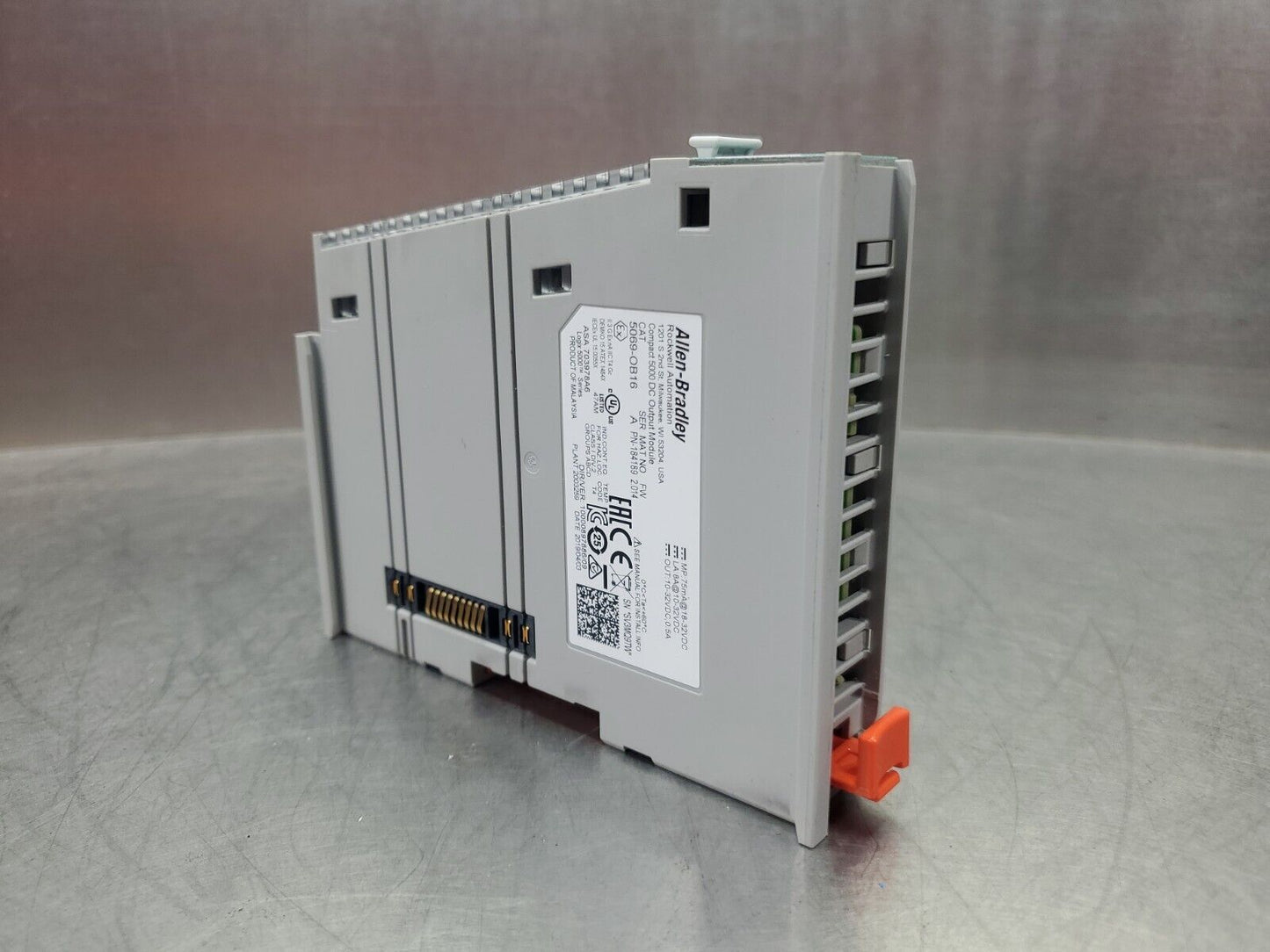 Allen-Bradley 5069-OB16/A FW 2.014 Compact 5000 DC Output Module.           3B-9