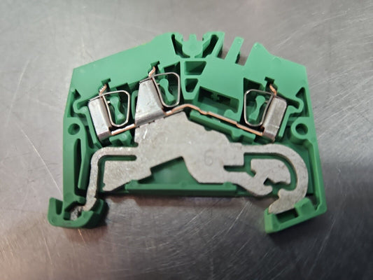 Weidmuller ZPE 2.5-2/3AN Terminal Block.                                Loc 4E-8