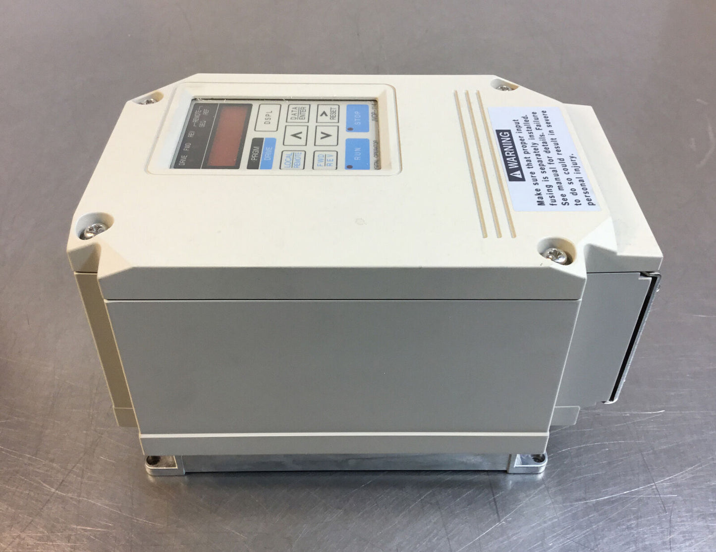 YASKAWA ELECTRIC  CIMR-PCU20P2  Drive 0.25HP 0-230VAC 1.5A 0-400Hz   1C