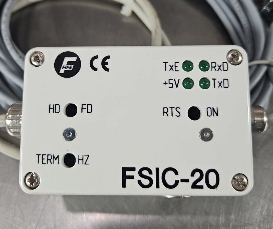 FIFE FSIC-20 SIGNAL CONVERTER.                                         Loc3B-18