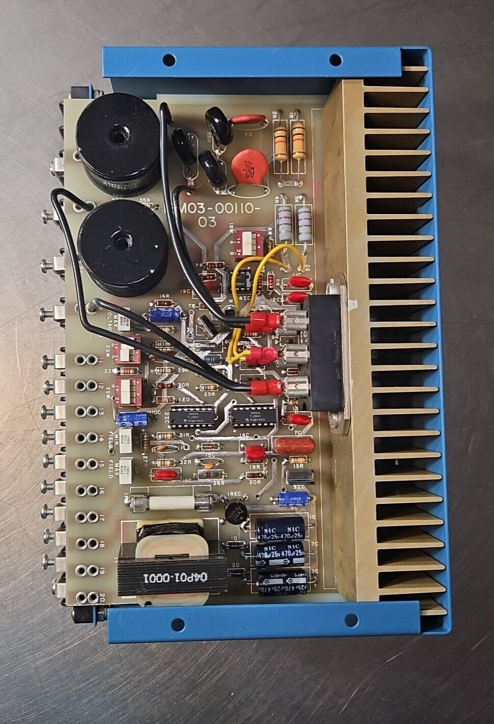 BOMAC 12M03-00110-03 / 12M04-046 (FENNER) CHASSIS.     Loc3A16