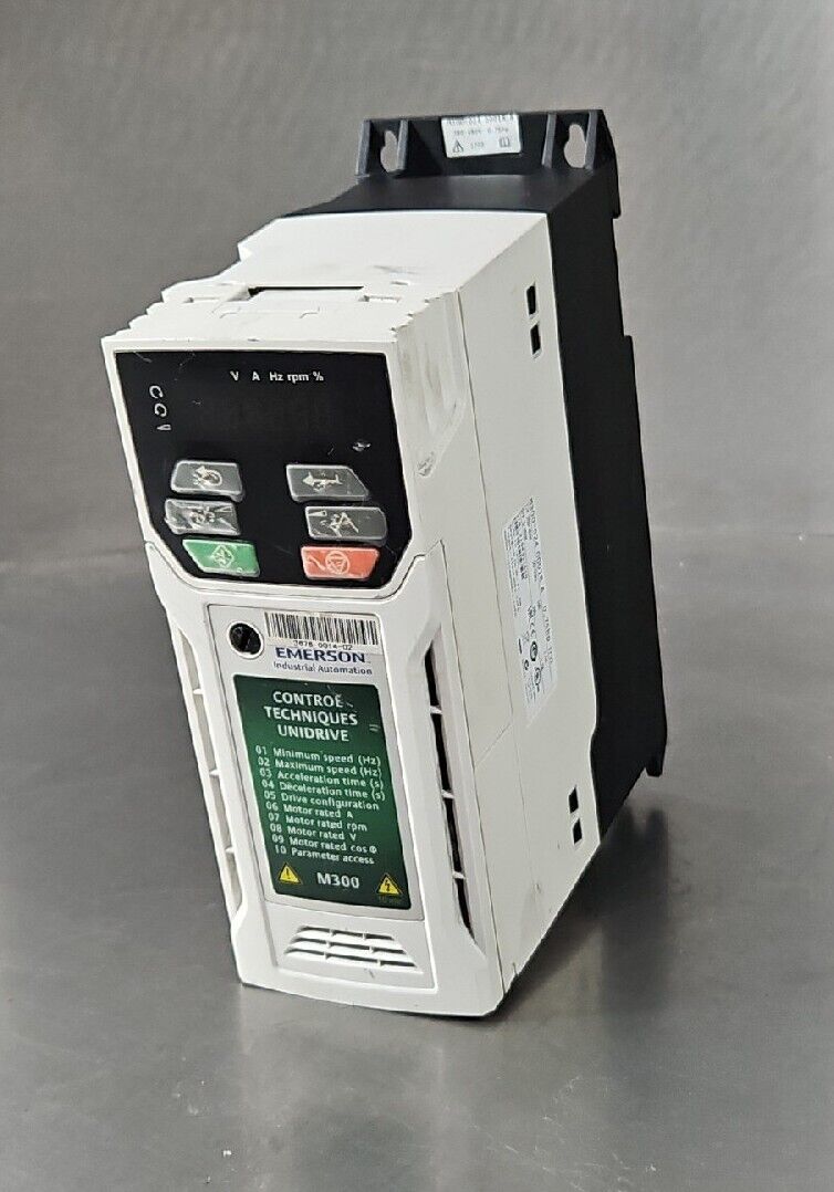 NIDEC CORP M300-024-00018A 0.75 HP Unidrive                              Loc 1E