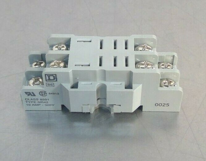 Square D - 8501NR42 Series A - Relay Socket                                   4H