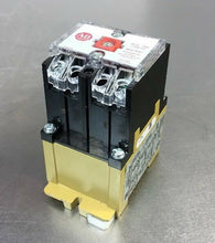 Load image into Gallery viewer, ALLEN-BRADLEY 700-PK200A1 / E MASTER CONTROL AC RELAY    4B
