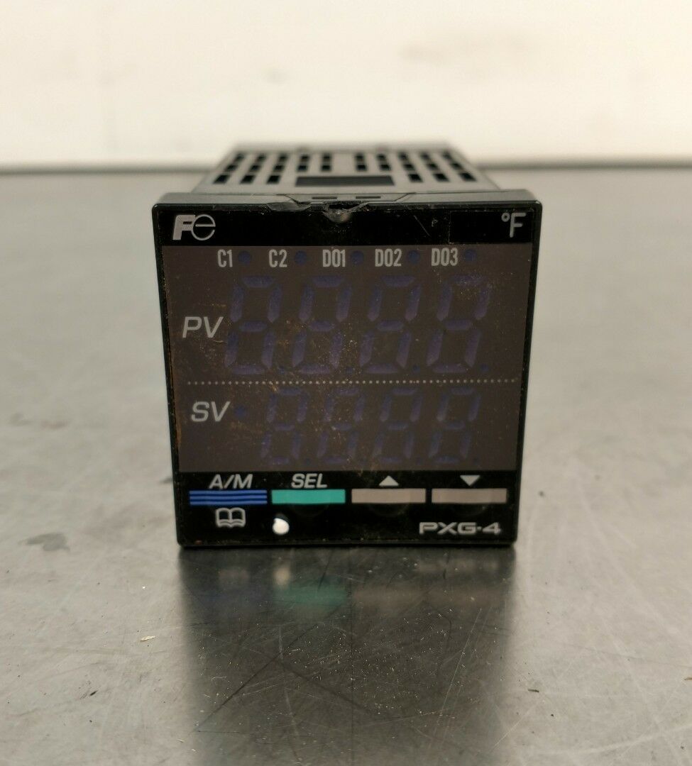 Fuji Electric PXG4AYM1-1VYA1 Temperature Controller 2D
