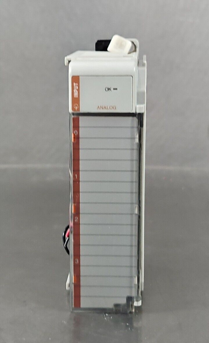 Allen-Bradley 1769-IF4 Ser B. PLC Input Module.                            3D-25