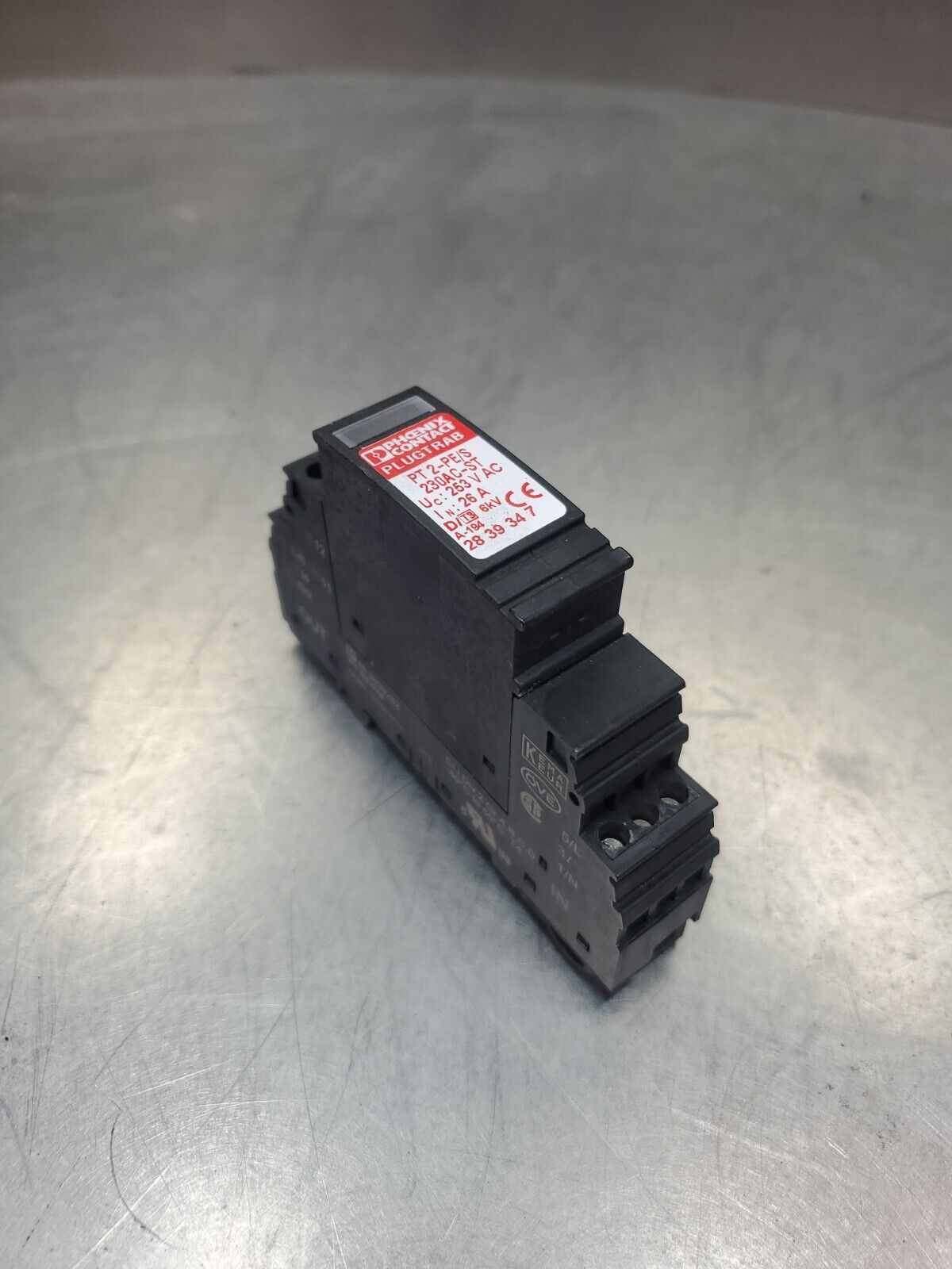 Phoenix Contact PT 2-PE/S 230AC-ST Surge Protection Plug.                  3D-28