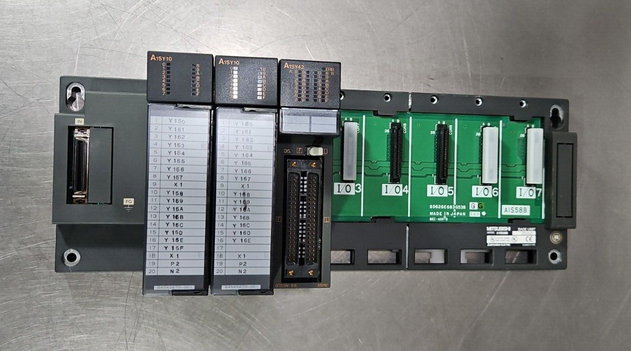 Mitsubishi A1S58B / AISY42 / A1SY42/ A1SY10 PLC Module                 Loc 3B-13