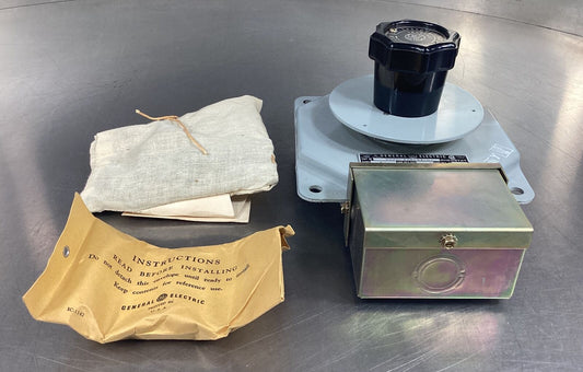 GE  8070EA101AA267  RHEOSTAT 420 OHMS 250V       4B