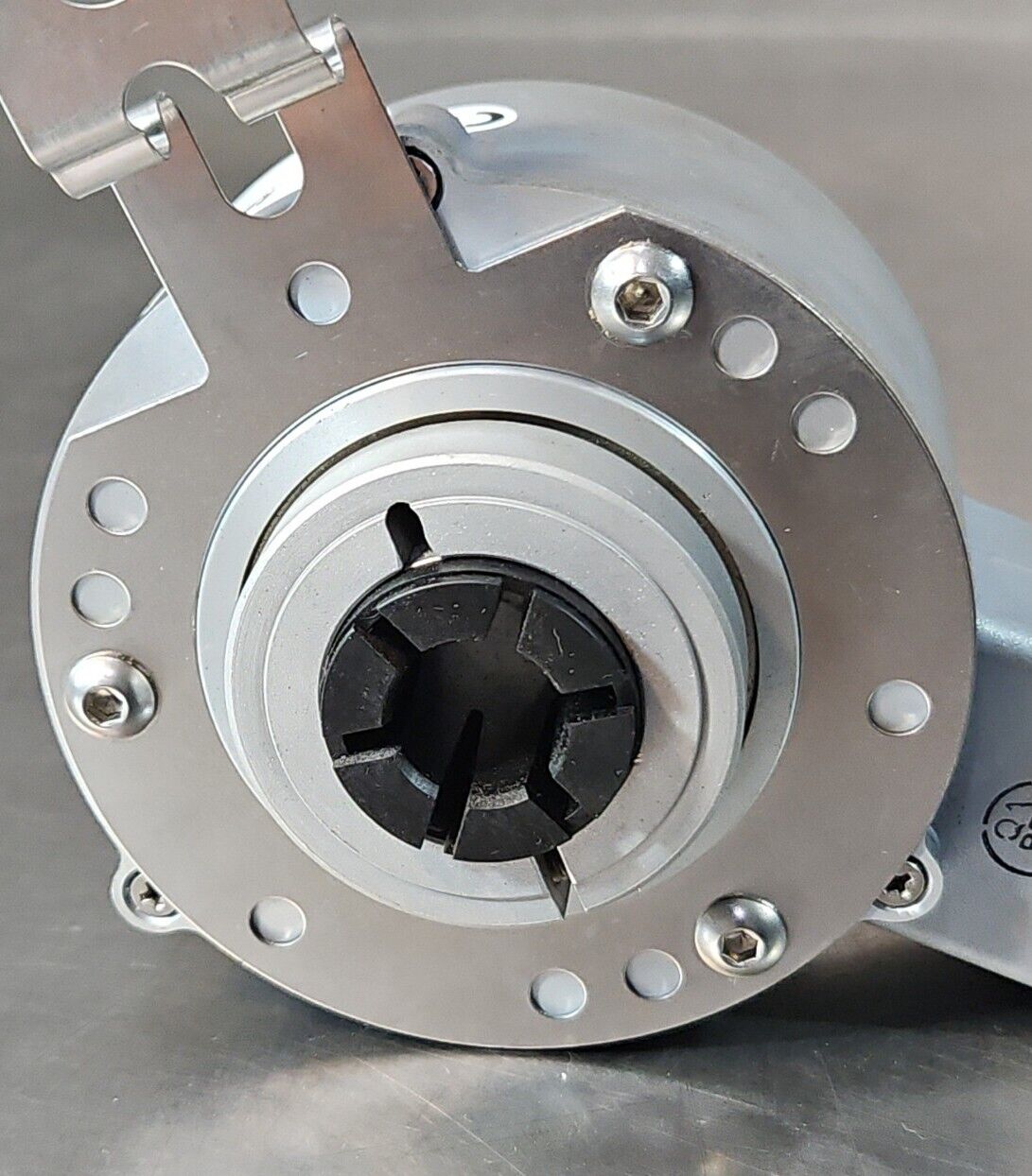 BEI Sensors HS35F-62-SS-2048-ABZC-28V/V-SM18-S.                            6E-13