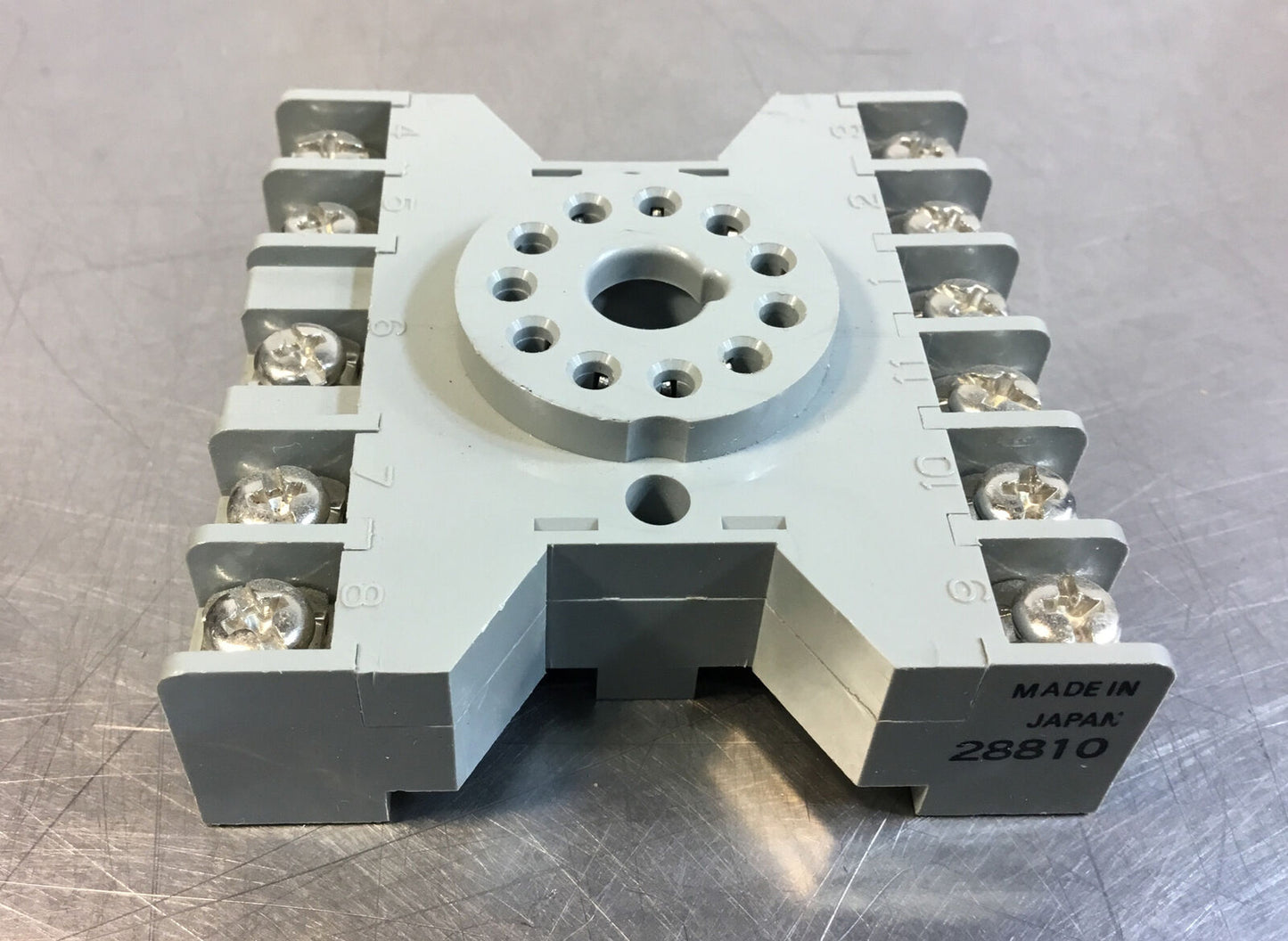 Square D  8501-NR61  11 Pin Relay Socket (Class: 8501 Type: NR61)         4C