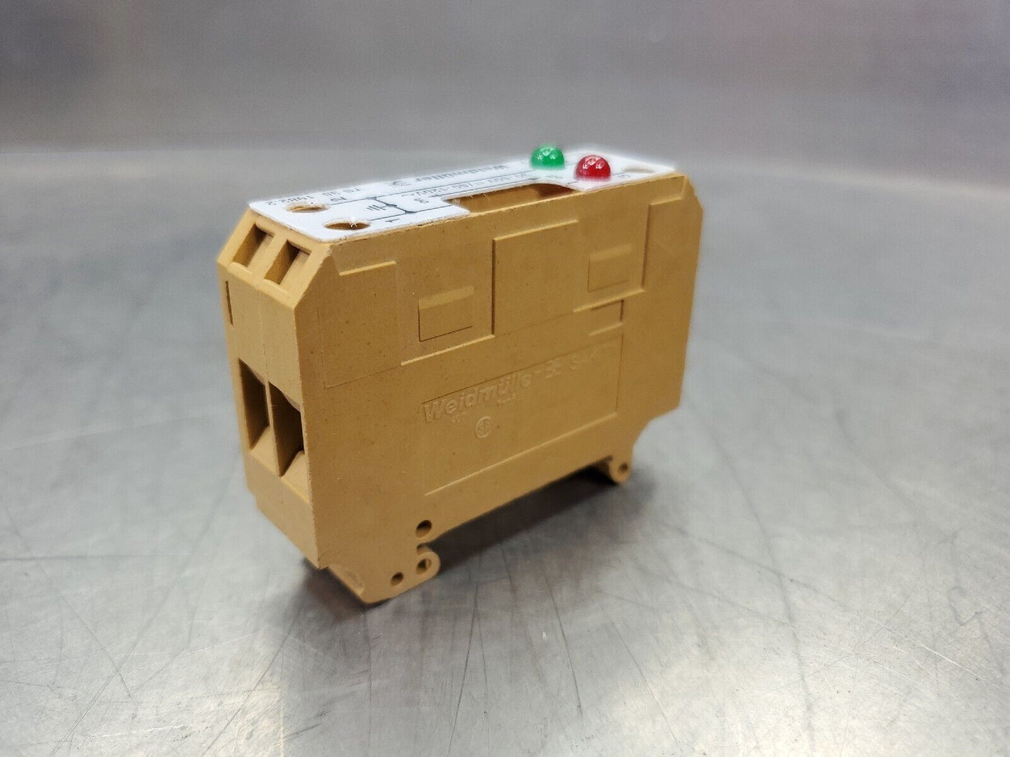 Weidmüller TS32 6992.2/TS35 1982.2 Relay Module.                              4H