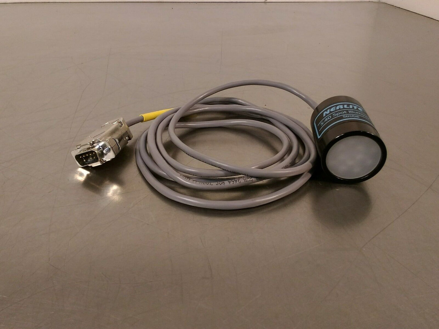 Nerlite - S-40 Spot Illuminator - Strobe         5D