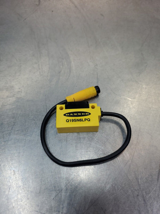 BANNER Q19SN6LPQ PHOTOELECTRIC SENSOR.                                     3E-26