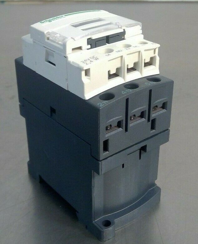 Schneider Electric LC1D09 Magnetic Contactor 24 V DC 2,4W                     4G