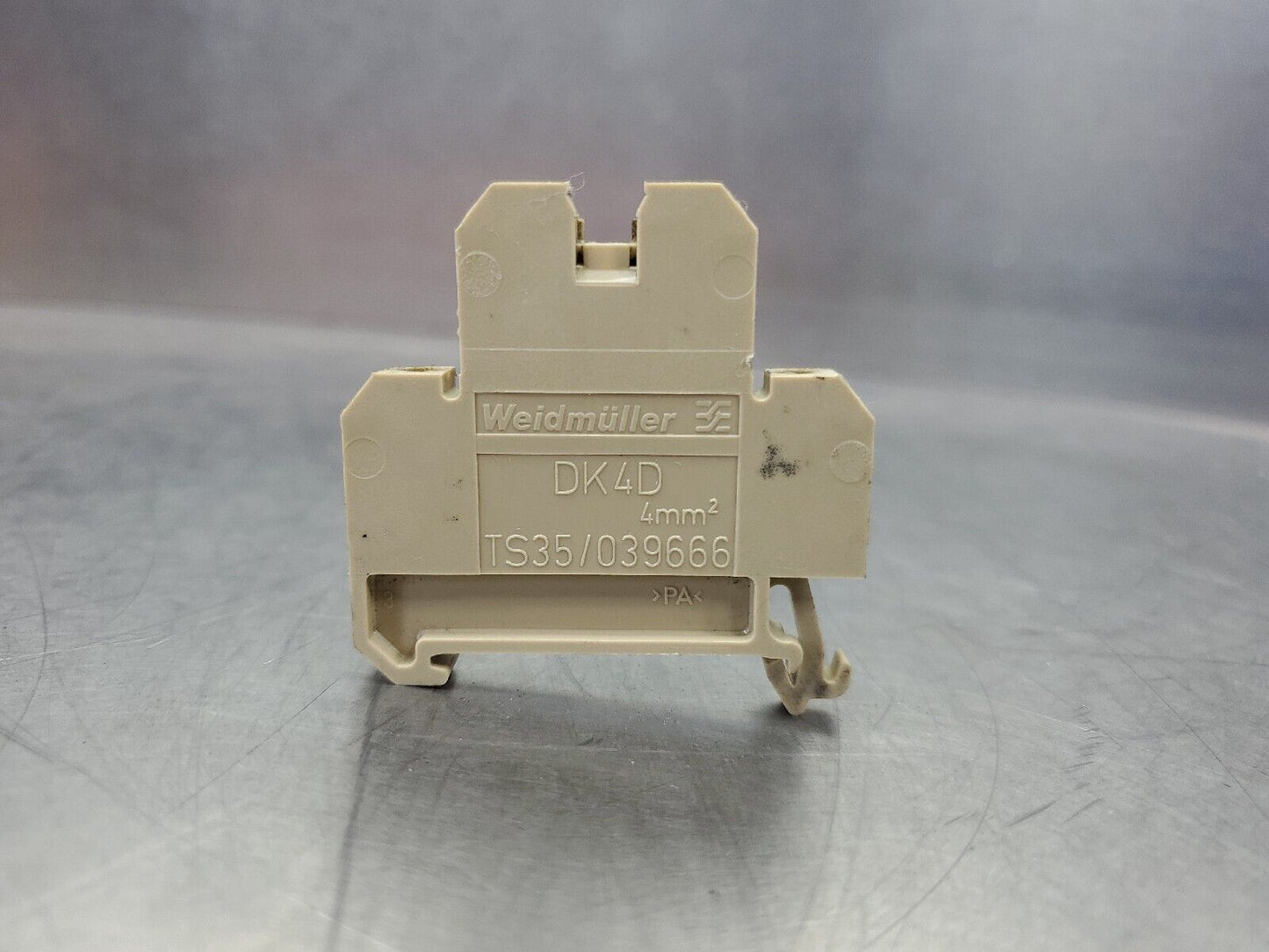 WEIDMULLER DK4D TERMINAL BLOCK 4MM (TS35/039666)                            4D-8