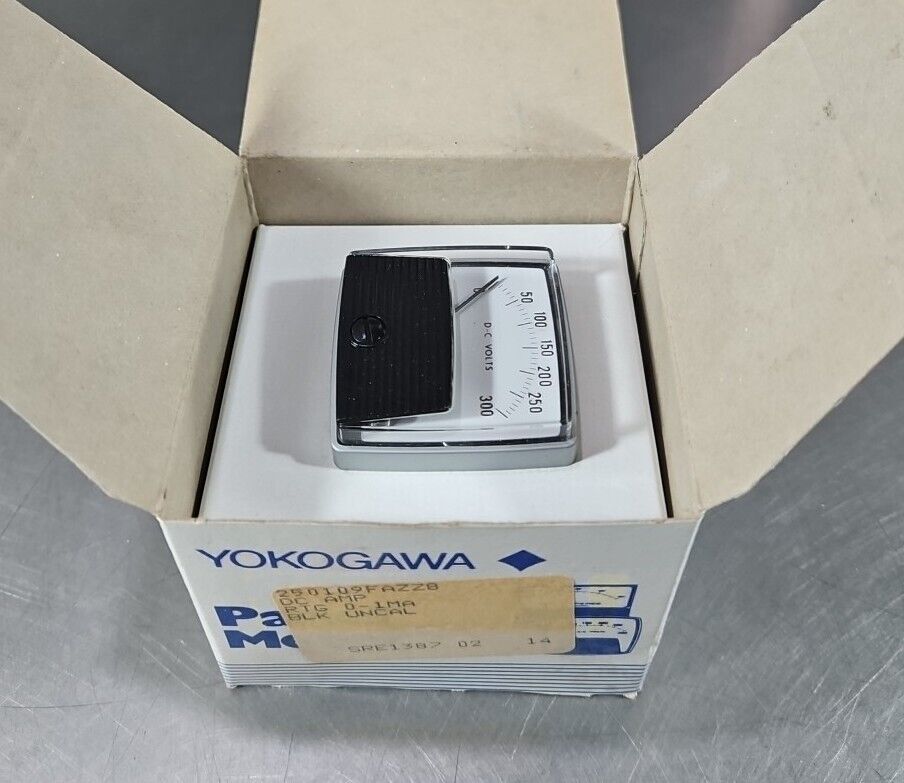 Yokogawa 250109FAZZ8 Model 250-1 Panel Meter 300-0-300DC Volts.         Loc5E-19