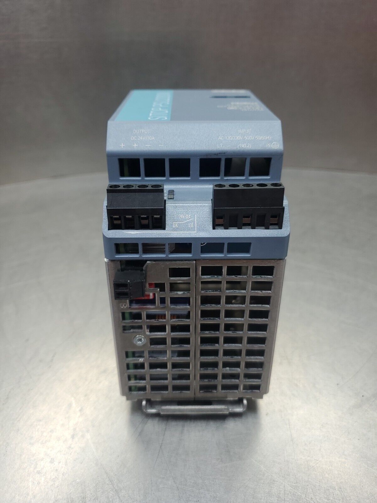 Siemens SITOP PSU200M (6EP1334-3BA10) 24VDC 10A Power Supply.               4D-1