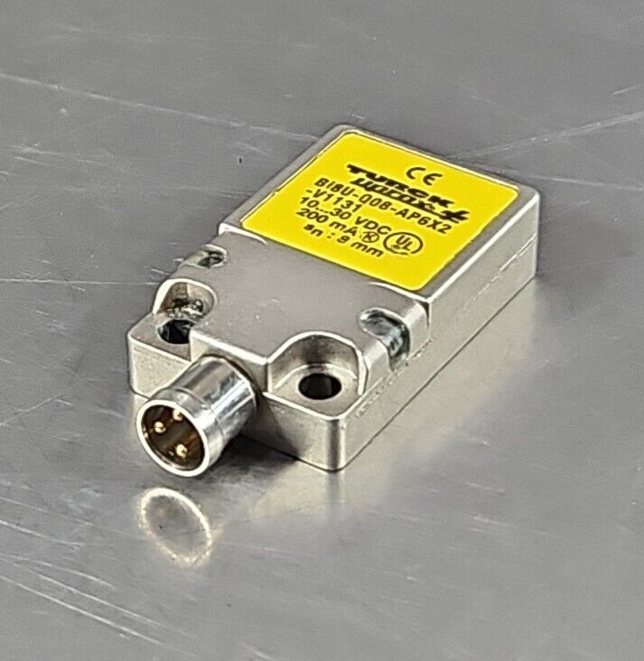 TURCK Bi8U-Q08-AP6X2 Proximity Switch Sensor.                           Loc5E-19
