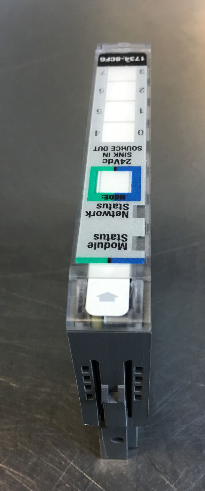 ALLEN BRADLEY  1734-8CFG /C  Sink In Source Out Module 24VDC  3E-17